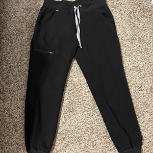 FIGS jogger scrub pant